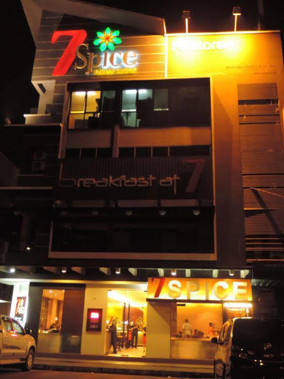 Golden Leaf Boutique Hotel Johor Bahru Extérieur photo